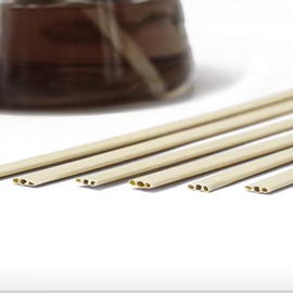 Bamboo fiber drinking straws for cafés restaurants and takeaway beverage service